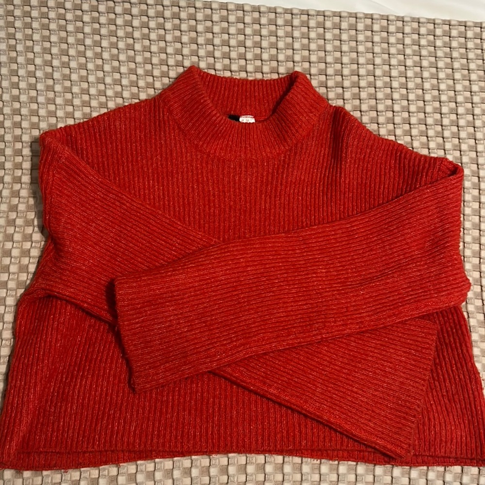 Cropped Sweater